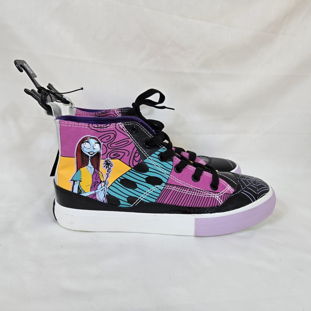 Disney Women's Nightmare Before Christmas‎ High Top Lace Up Sneakers 8.5 NEW